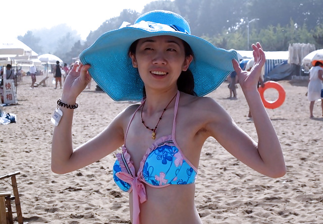 私のビーチへの訪問（毛むくじゃらの脇の下を持つ美しいアジア人
 #23638107