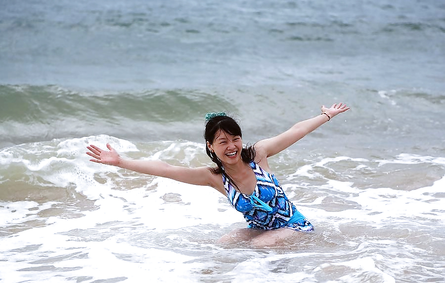 私のビーチへの訪問（毛むくじゃらの脇の下を持つ美しいアジア人
 #23638423