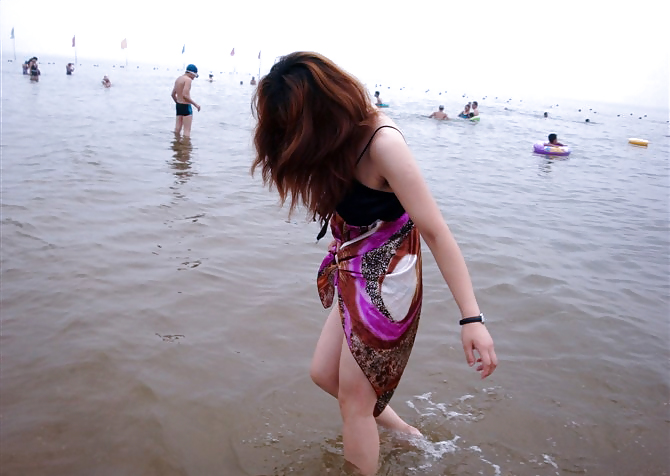 私のビーチへの訪問（毛むくじゃらの脇の下を持つ美しいアジア人
 #23638586