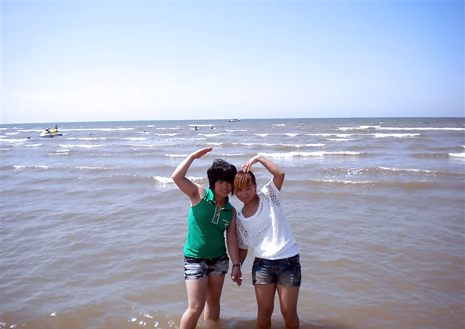 Mein Besuch Am Strand (schöne Asians Mit Behaarten Achselhöhlen) #23638645