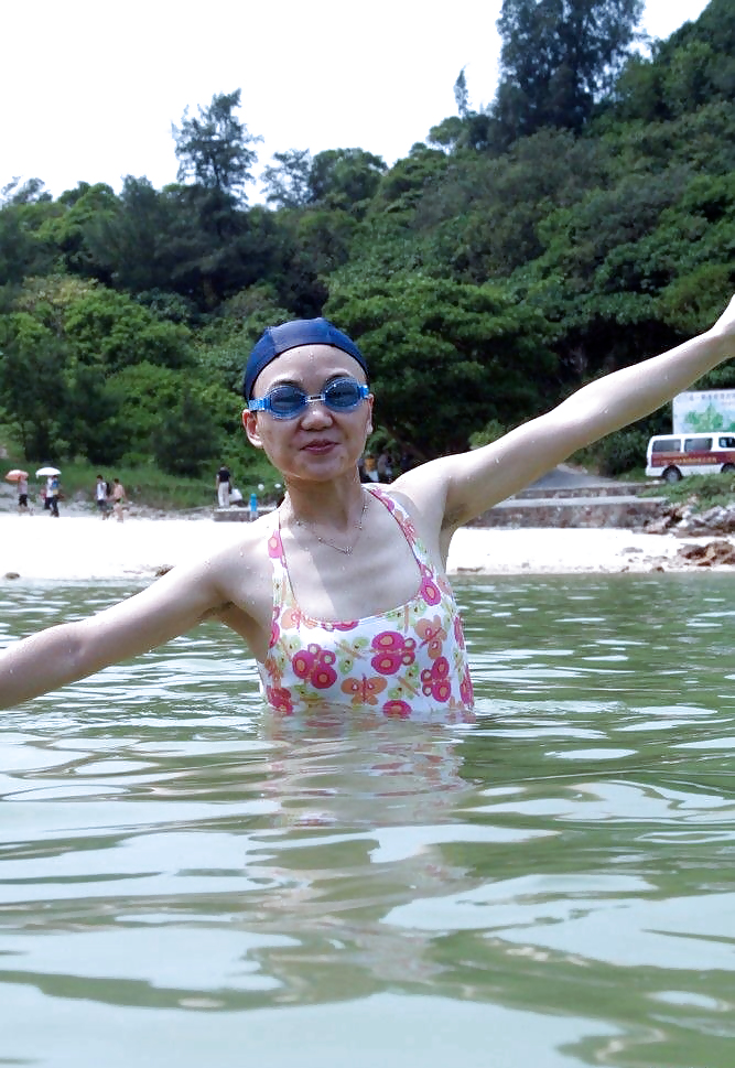 Mein Besuch Am Strand (schöne Asians Mit Behaarten Achselhöhlen) #23638667