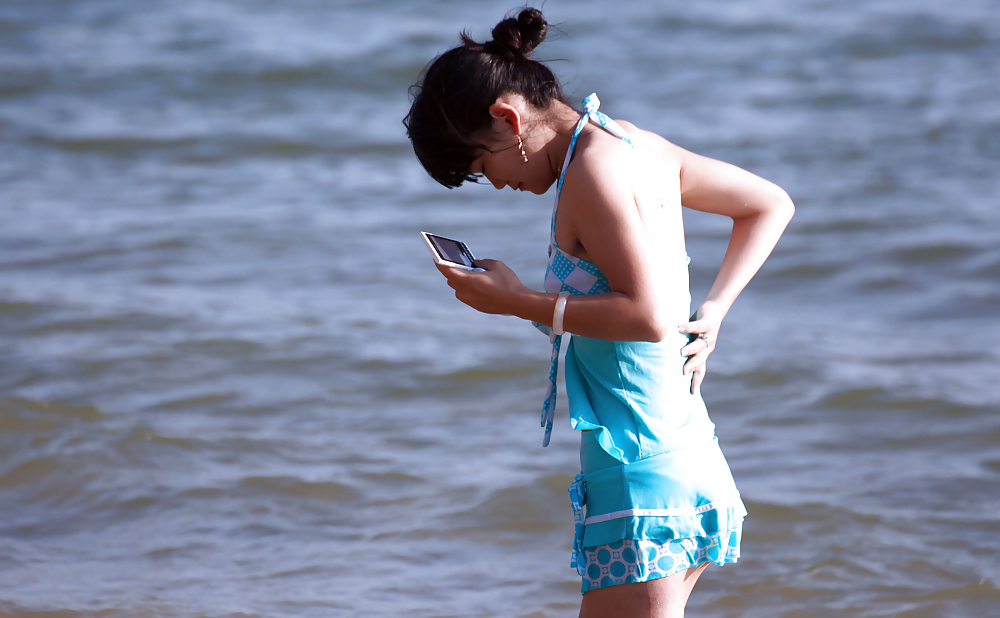 私のビーチへの訪問（毛むくじゃらの脇の下を持つ美しいアジア人
 #23639191
