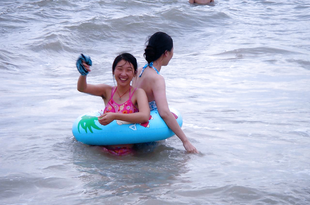 Ma Visite à La Plage (belles Asians Avec Aisselles Poilues) #23639404