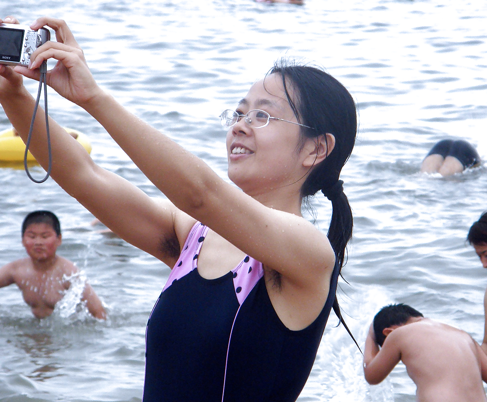 Mein Besuch Am Strand (schöne Asians Mit Behaarten Achselhöhlen) #23639595