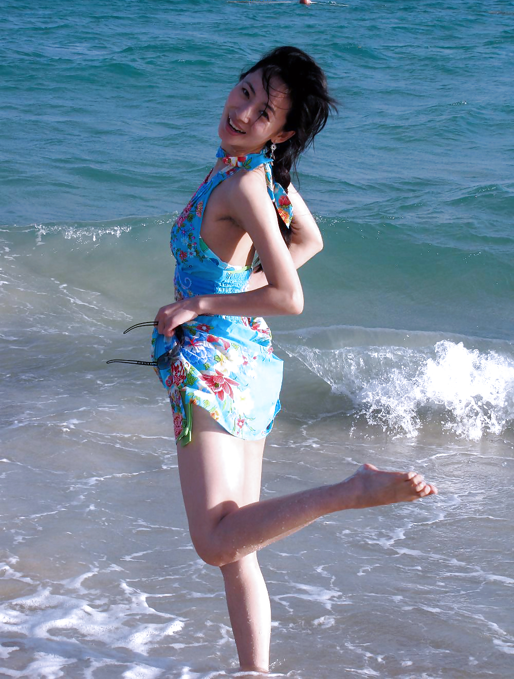 私のビーチへの訪問（毛むくじゃらの脇の下を持つ美しいアジア人
 #23640202