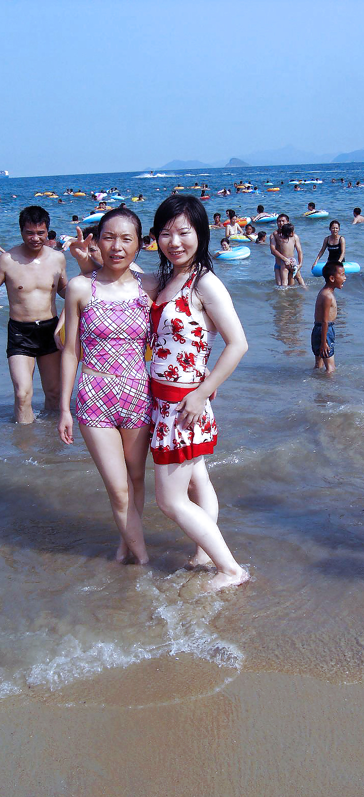 Ma Visite à La Plage (belles Asians Avec Aisselles Poilues) #23640359