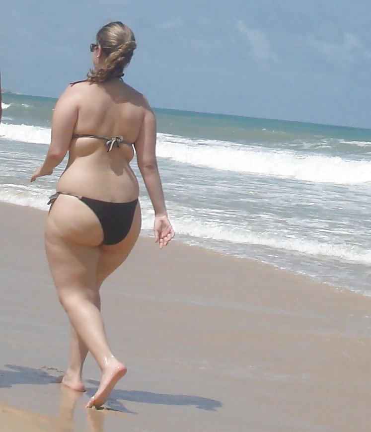 Rando Public PAWG Donks #35737492