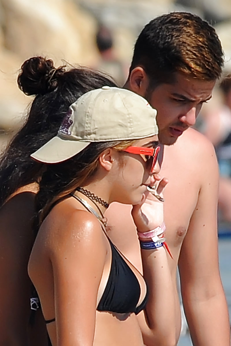 Lourdes leon - bikini a cannes, parte 4, agosto 2014
 #32989422