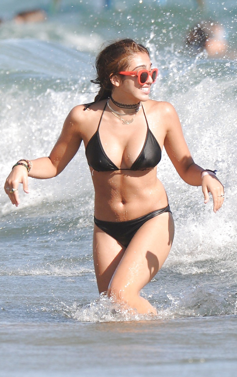 Lourdes leon - bikini a cannes, parte 4, agosto 2014
 #32989607