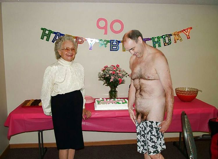 手コキ
 #37093640