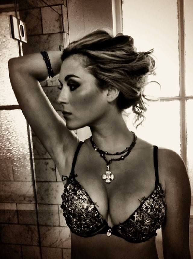 Alexa vega
 #37475208