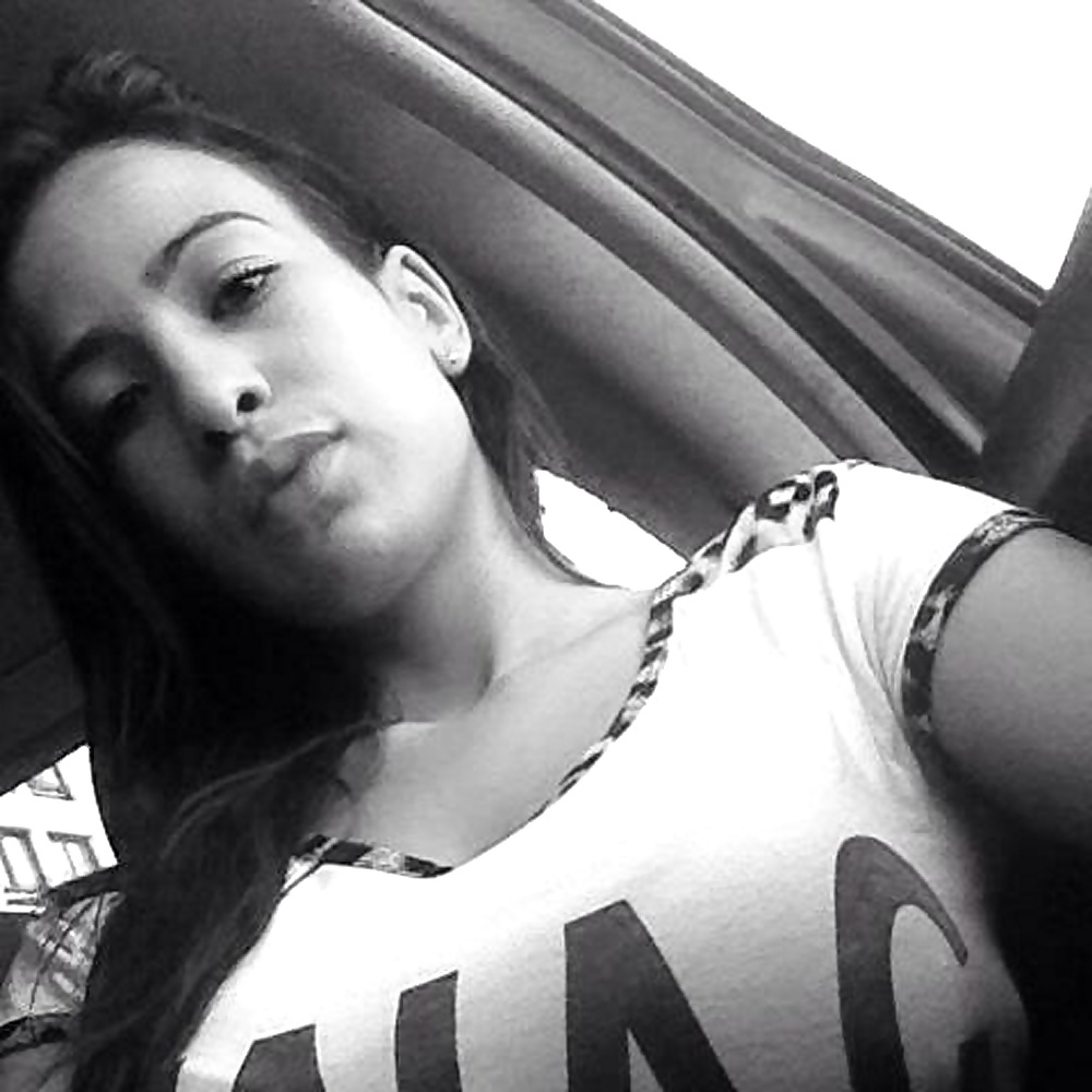 Una chica francesa llamada nesrine b.
 #31363384