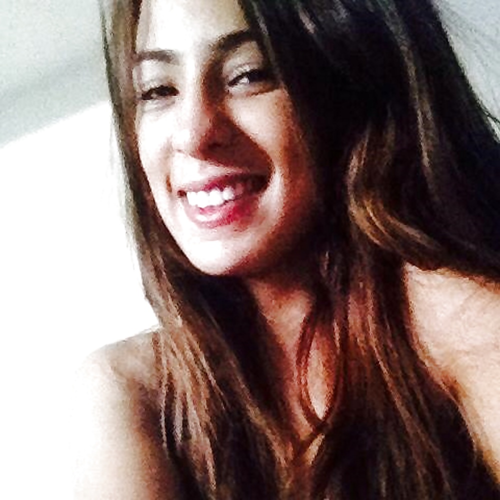 Una chica francesa llamada nesrine b.
 #31363393
