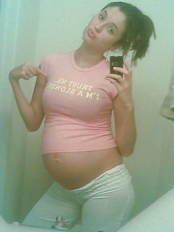 Enceinte - incinta 24
 #25594913