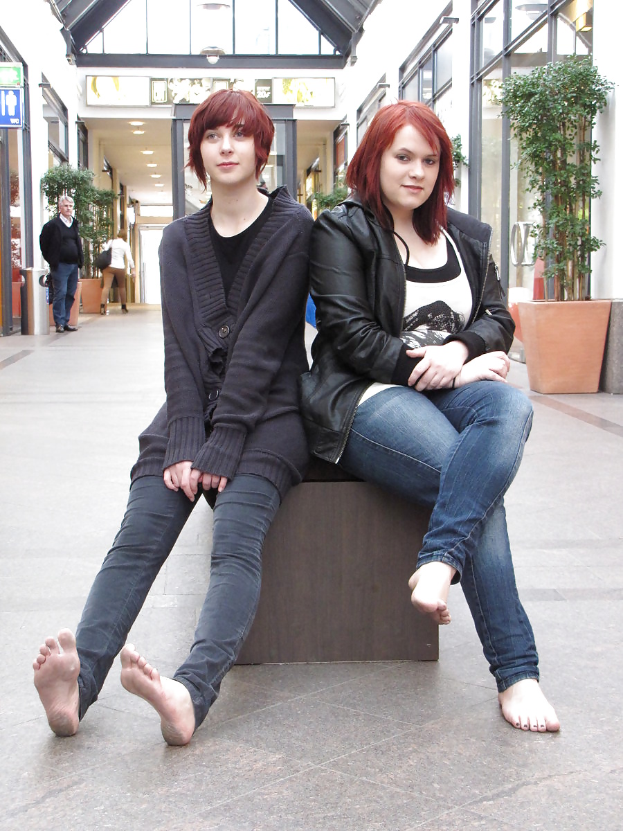 Schmutzigen Füße - Straße Füße #34640170