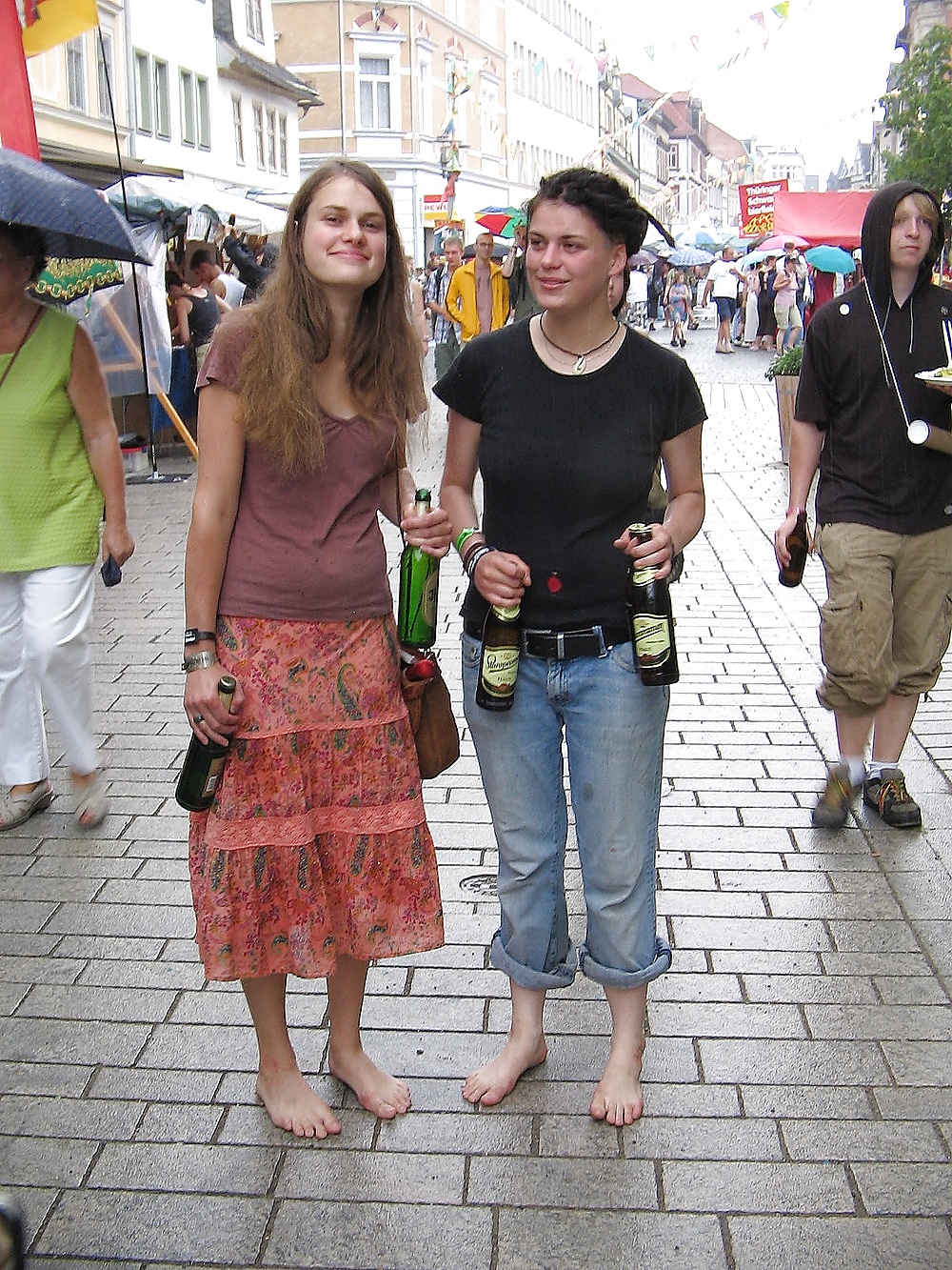 Schmutzigen Füße - Straße Füße #34640238