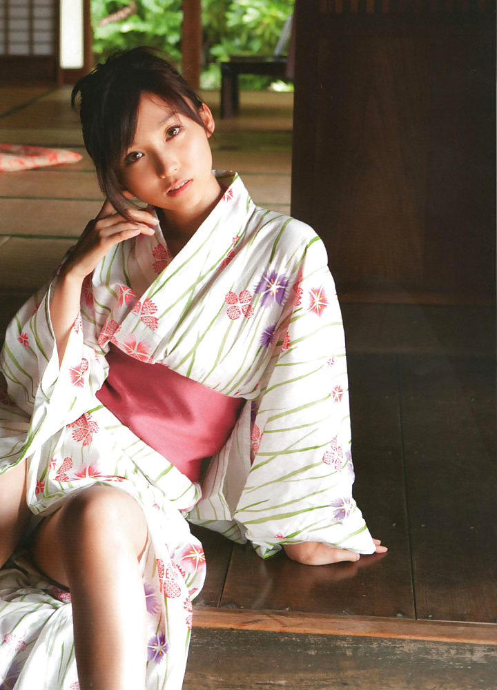 Sexy japanese girls in kimono #39950972