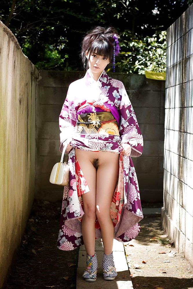 Sexy japanese girls in kimono #39951025