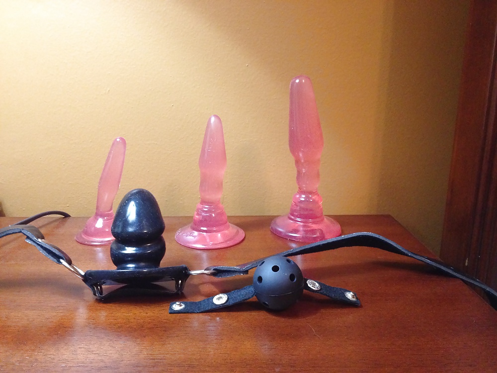 Foto aggiornate dei sex toys preferiti dalla moglie
 #28393901