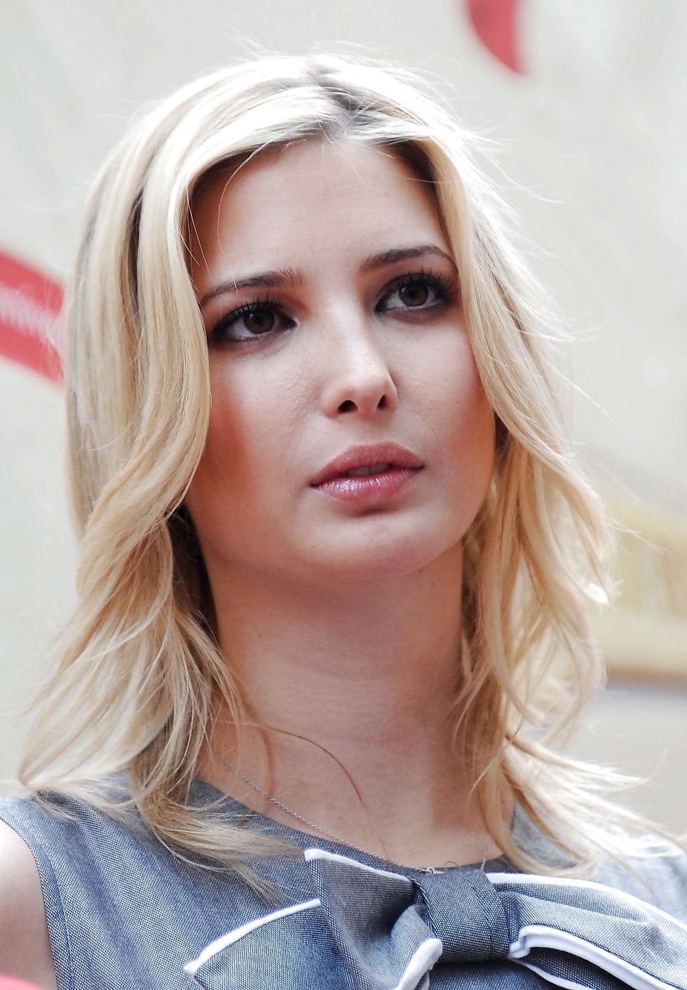 Cumshoot Ivanka Célébrité Trump étoiles #23395483