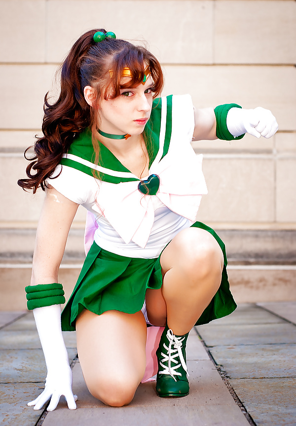 Sailor Jupiter Cosplay Girls #32680649
