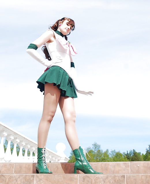 Sailor jupiter cosplay girls
 #32680668