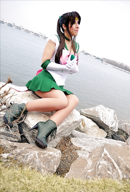 Sailor Jupiter Cosplay Girls #32680674