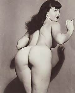 Bettie pagina
 #23567510