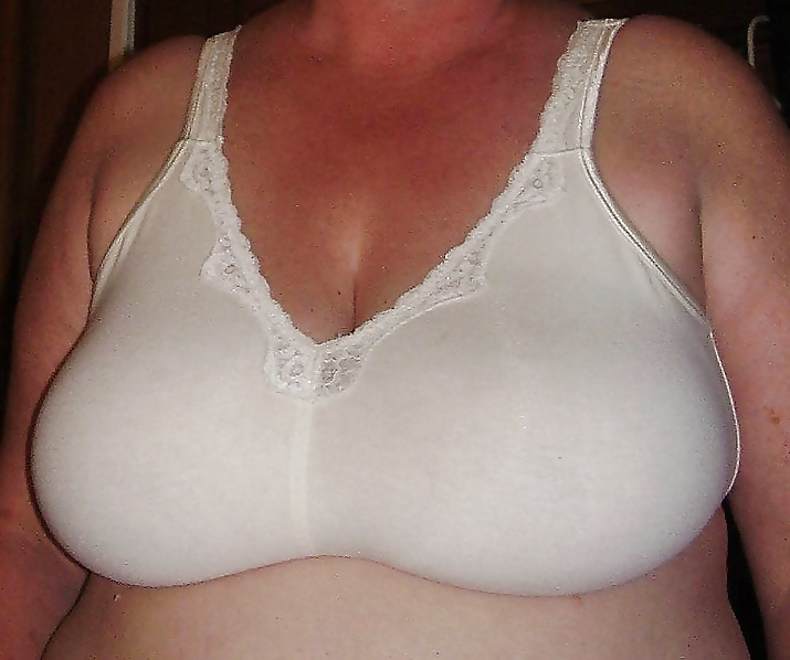 Más sujetadores
 #25044535