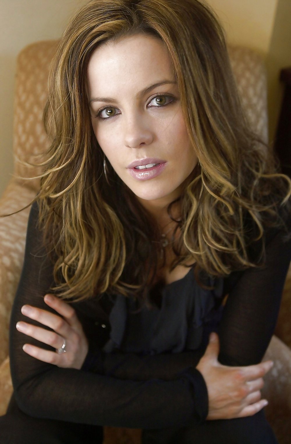 Kate Beckinsale #37208074