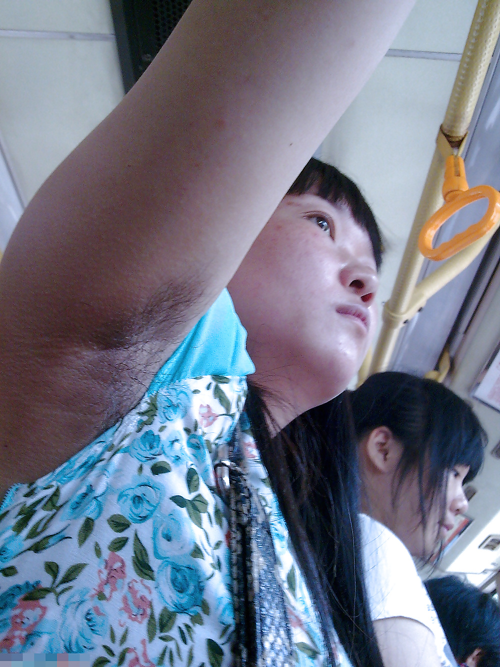Candid Hairy Armpit Photography in China. #36833438
