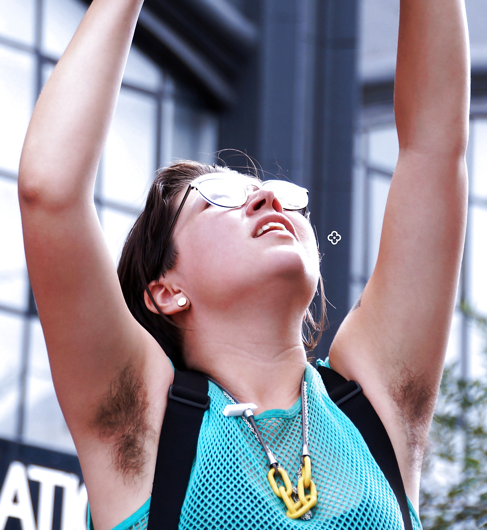 Candid Hairy Armpit Photography in China. #36833616