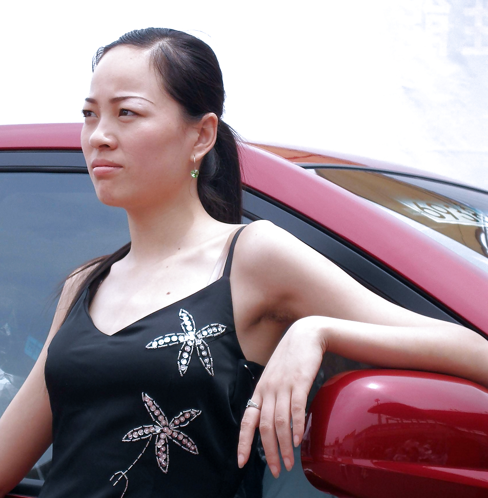 中国でのCandid hairy armpit photography
 #36833687
