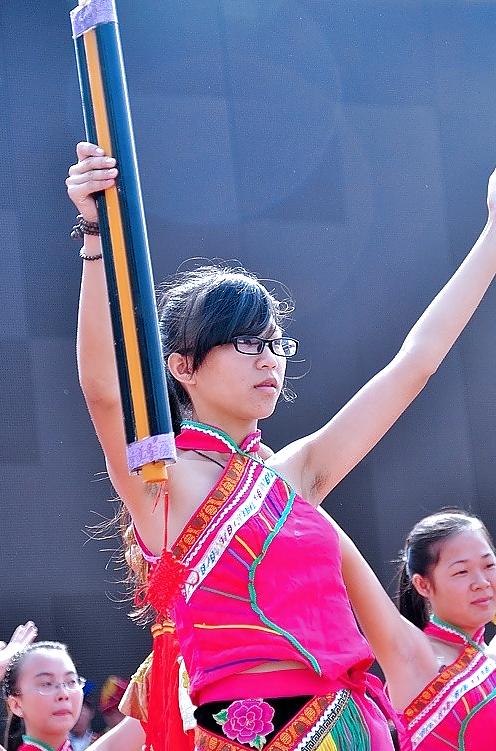 Candid Hairy Armpit Photography in China. #36833822