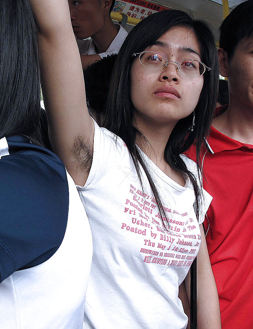 中国でのCandid hairy armpit photography
 #36834274