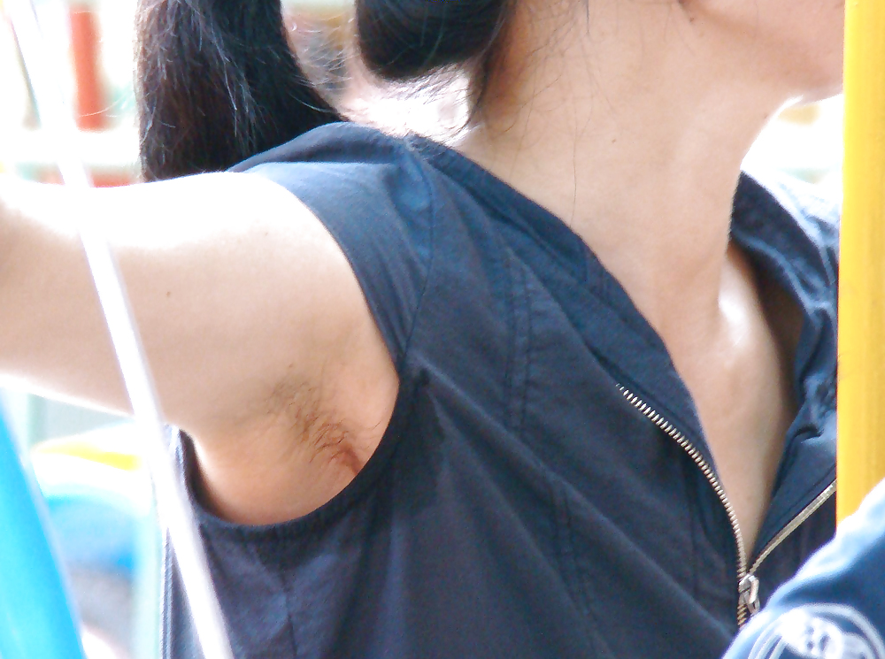 Candid Hairy Armpit Photography in China. #36834293