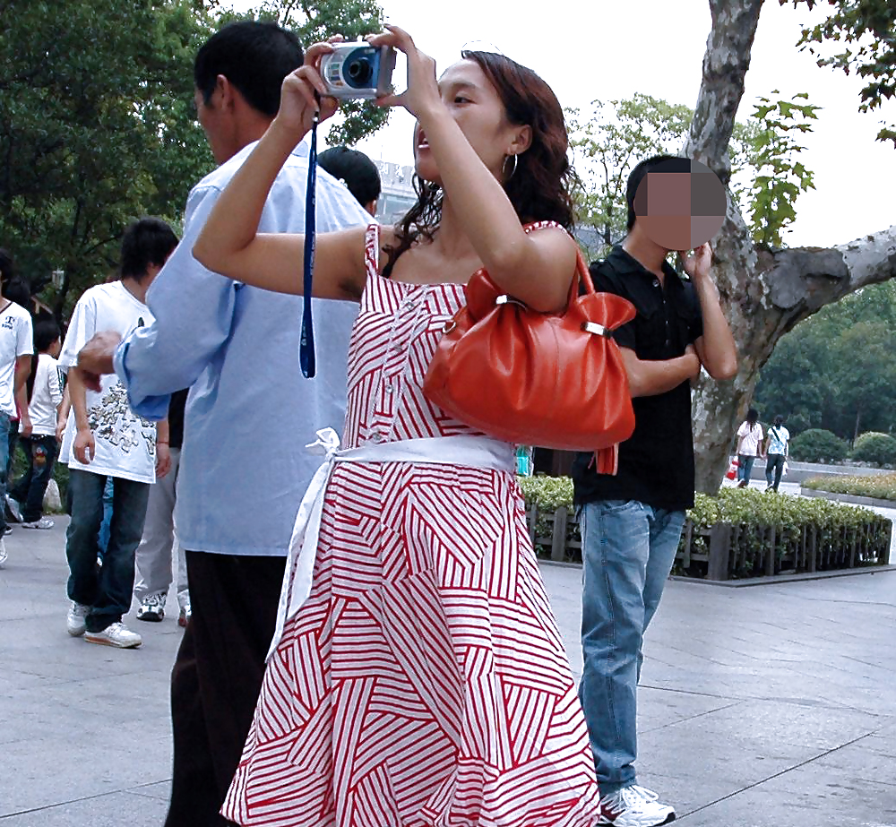 Fotografia ascella pelosa candida in Cina.
 #36834414