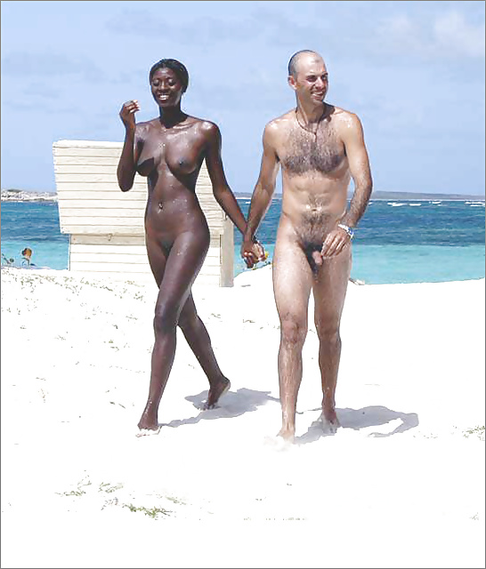 Couples De Plage #26707666