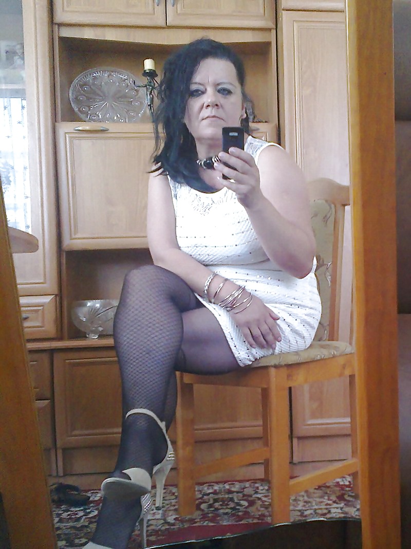 Amateur nn
 #41050276