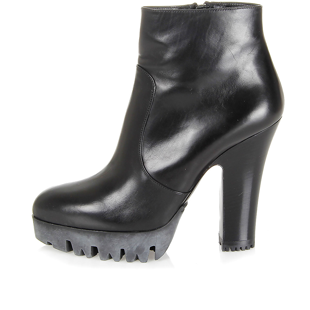 Schuhe: Dezember Arbeitet ... #39812414