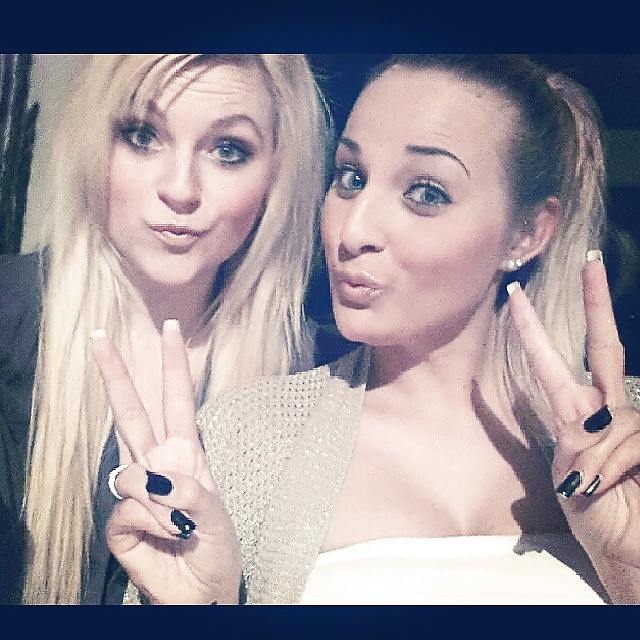 La vida es una mierda... ¡aprende a cogerla!
 #25507369