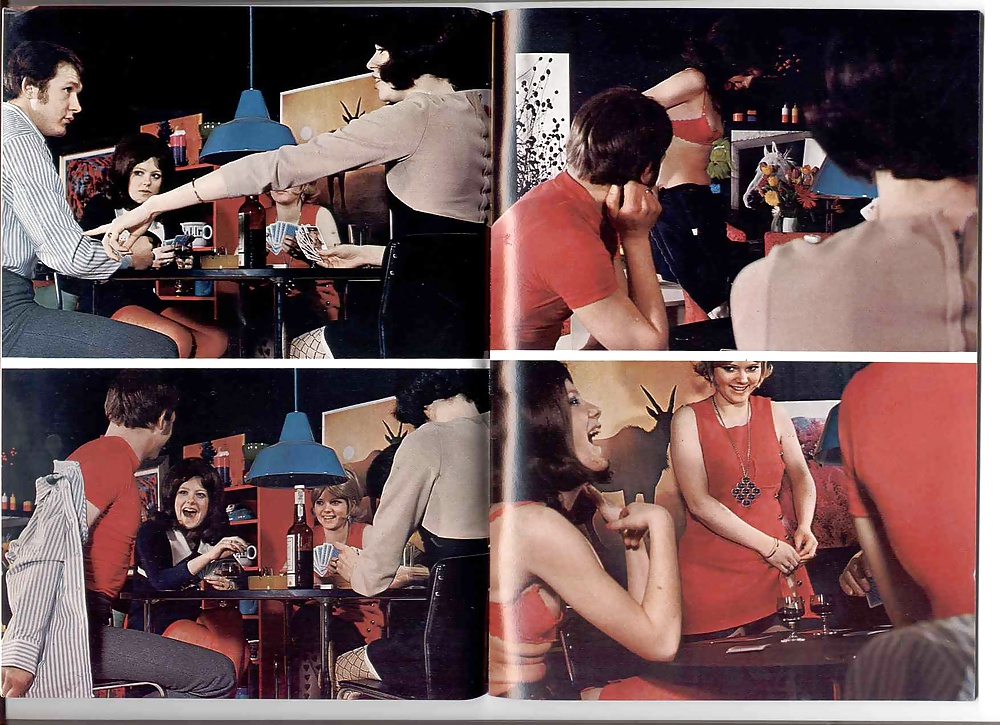 Strip Poker - Vintage Mini Mag #24058160