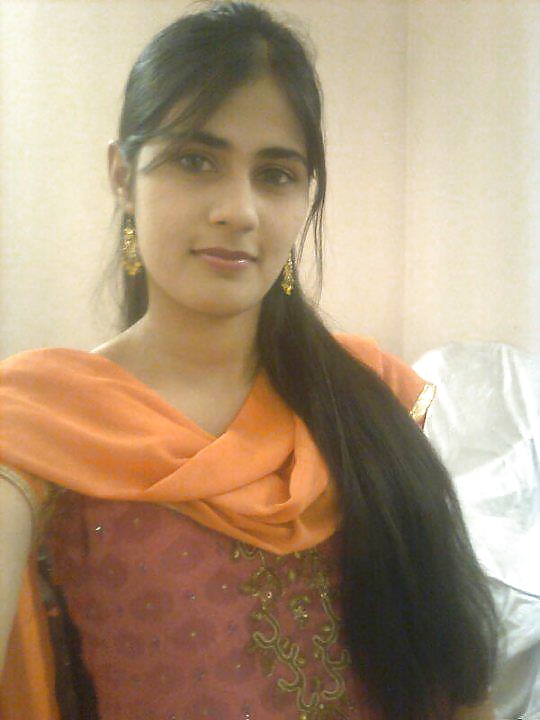 インドの妻の写真
 #24879237