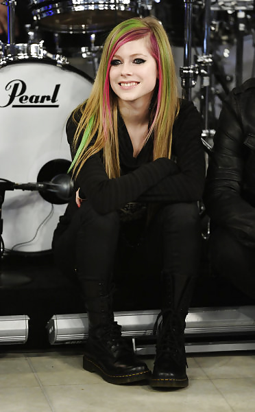 Avril Lavigne (non porn) #29126585
