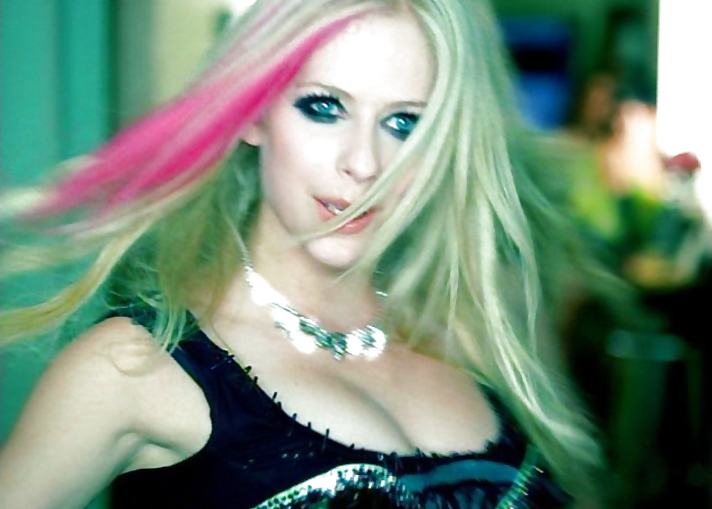 Avril Lavigne (non porn) #29126603