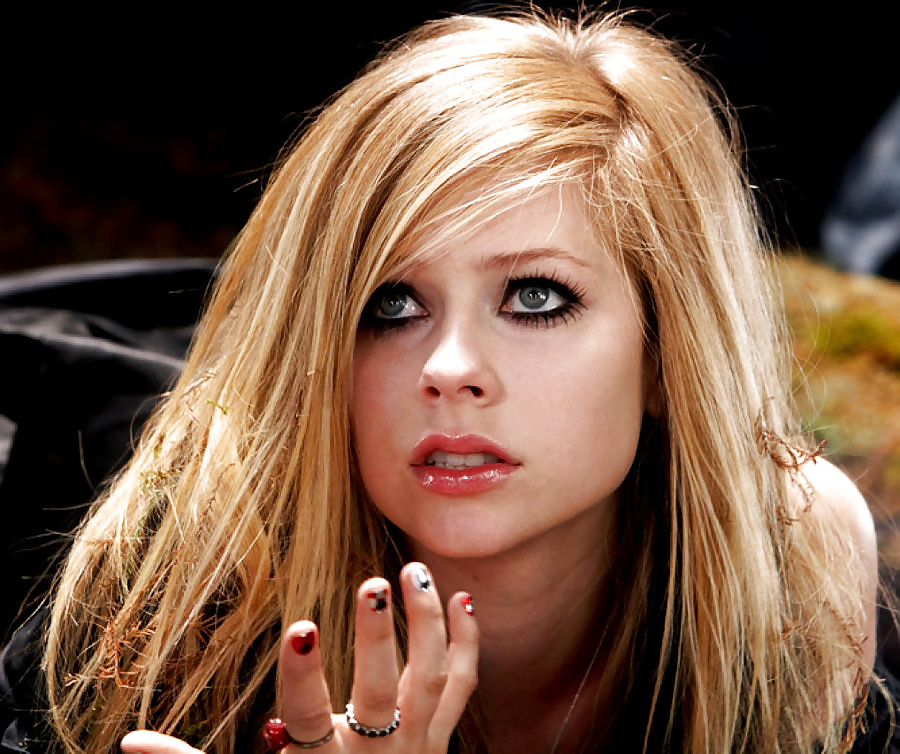Avril Lavigne (non porn) #29127043