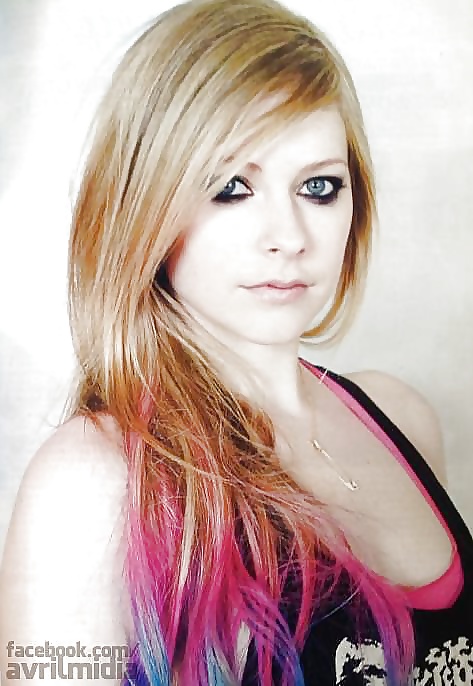 Avril Lavigne (non porn) #29127429