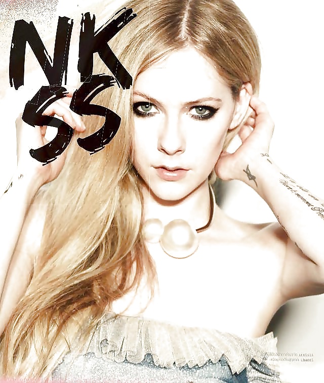 Avril Lavigne (non porn) #29127490