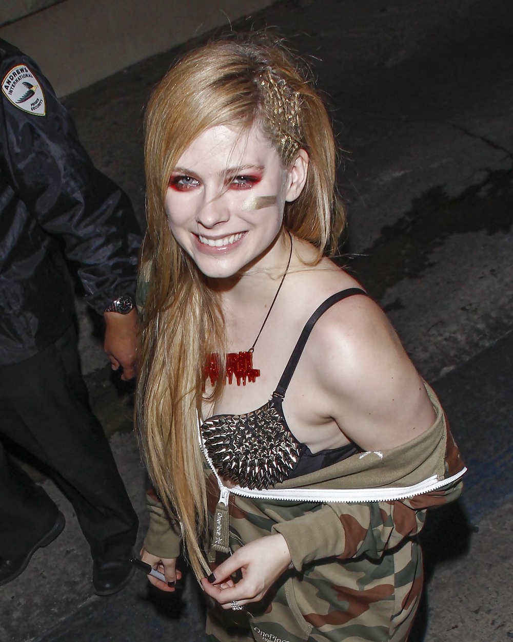 Avril Lavigne (non porn) #29127658