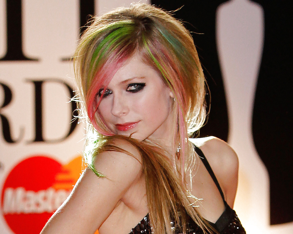 Avril Lavigne (non porn) #29127872